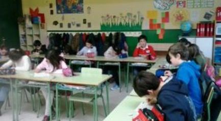 (Euskera) EAThink  â€œBertakoa jan, mundua buruanâ€ tailerrak GEROA IKASTOLAN