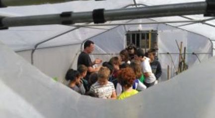 (Euskera) EAThink Ikas-Aktibitateak 2016-2017: Jakoba Errekondo eta eskola baratzeak