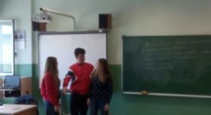 (Euskera) â€œBertakoa jan, mundua buruanâ€ tailerrak 2016-2017: Dolores Ibarruri BHI