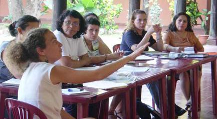 Estrategia Departamental. Construyendo municipios más equitativos y democráticos. Cuscatlán. El Salvador