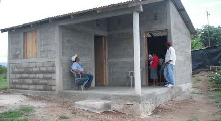 Autoconstrucci&oacute;n de 175 viviendas para familias campesinas. Fase I