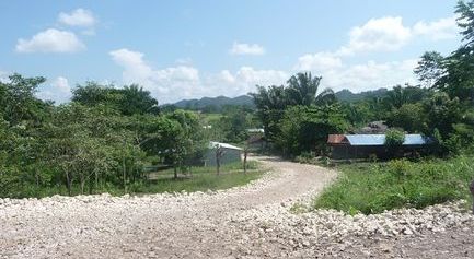Construcción de un camino rural al Caserío Sechinamuy. Fase I